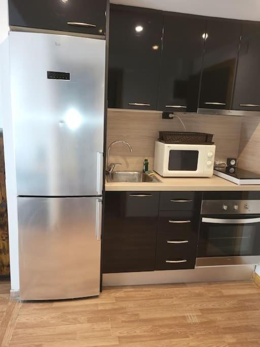 Superbe Apartement En Residence Avec Piscine Ρόζες Εξωτερικό φωτογραφία