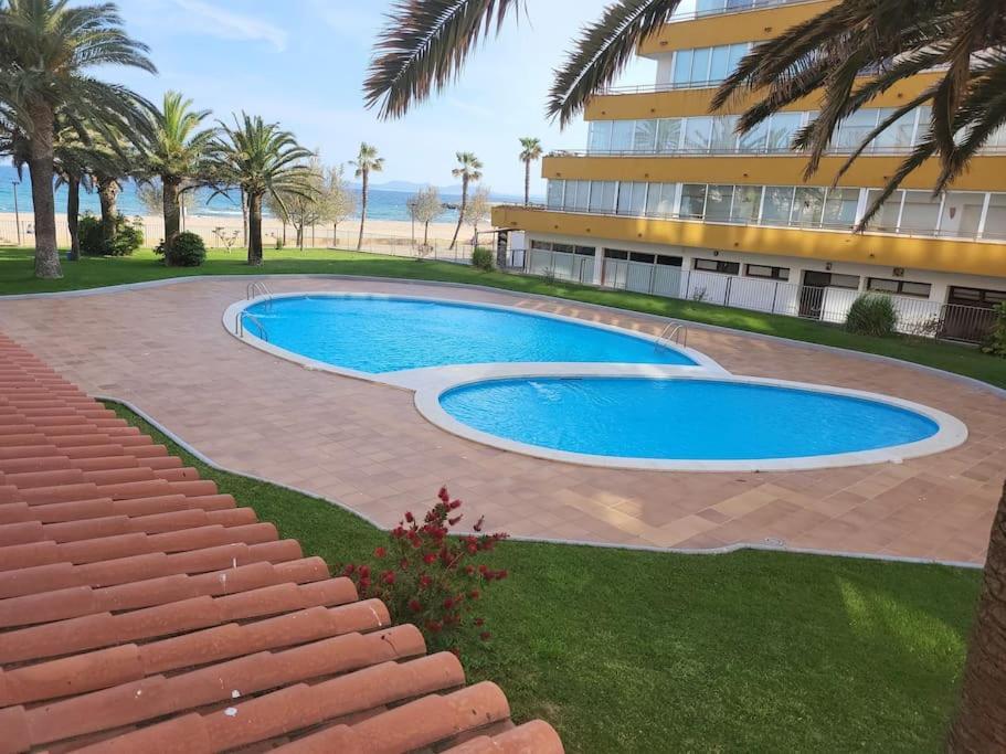 Superbe Apartement En Residence Avec Piscine Ρόζες Εξωτερικό φωτογραφία